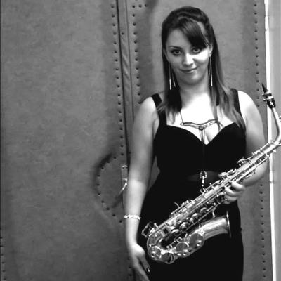 The Shadow Of Your Smile (Tenor Sax Instrumental)